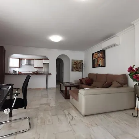 Apartamento Los Gigantes * פוארטו דה סנטיאגו