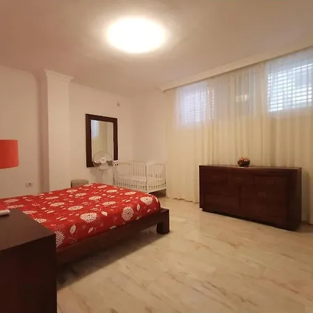Apartamento Los Gigantes דירה *
