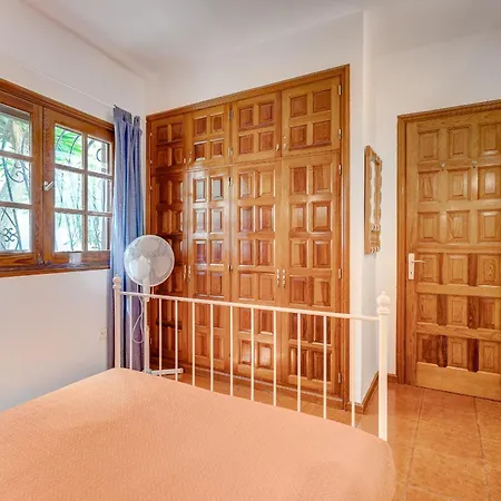 Cozy Two Bedrooms In The Heart Of Gigantes Apartment *
