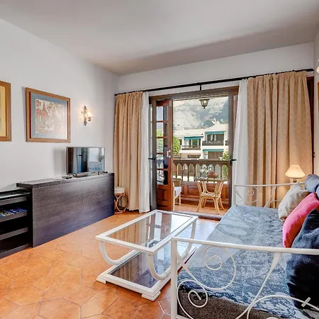 Cozy Two Bedrooms In The Heart Of Gigantes Apartment Acantilado de los Gigantes